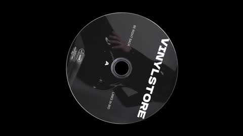 Snapshot of vinylstore chatting on 17, 2, 2025 Diva Silvia online show from 17, 2, 2025