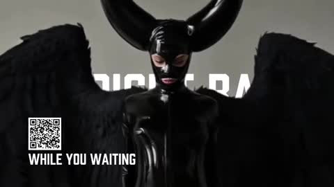 Snapshot of vinylstore chatting on 26, 10, 2025 Diva Silvia online show from 26, 10, 2025