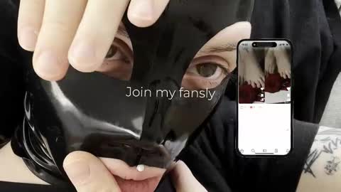 Snapshot of vinylstore chatting on 4, 2, 2026 Diva Silvia online show from 4, 2, 2026