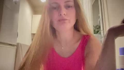 Snapshot of viola_1 chatting on 21, 11, 2025 Funny girl online show from 21, 11, 2025