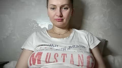 Funny  girl online show from 19, 4, 2026