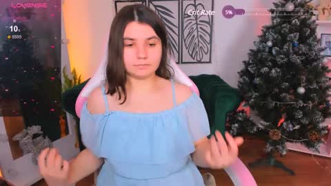 Snapshot of viola__shy chatting on 5, 1, 2025 Viola online show from 5, 1, 2025