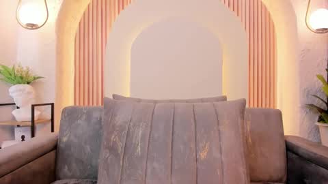 Violette online show from 9, 3, 2026