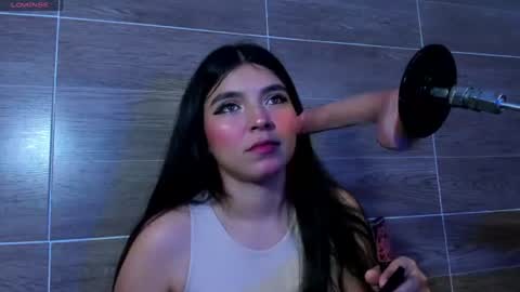 Violet Fiore online show from 23, 7, 2026
