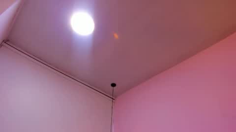 Snapshot of violet_myerrs chatting on 10, 9, 2025 violet online show from 10, 9, 2025
