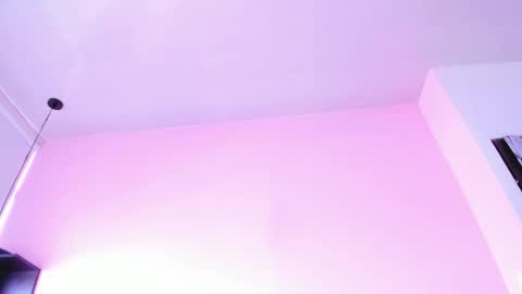 Snapshot of violet_myerrs chatting on 17, 9, 2025 violet online show from 17, 9, 2025