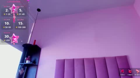 Snapshot of violet_myerrs chatting on 23, 9, 2025 violet online show from 23, 9, 2025
