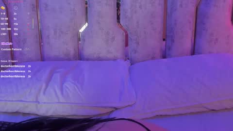 violet_sm online show from 18, 10, 2025