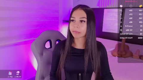 Snapshot of violet_spencer chatting on 25, 6, 2026 Violeta online show from 25, 6, 2026