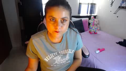 Snapshot of violeta_campbell chatting on 22, 2, 2025 violeta.. online show from 22, 2, 2025