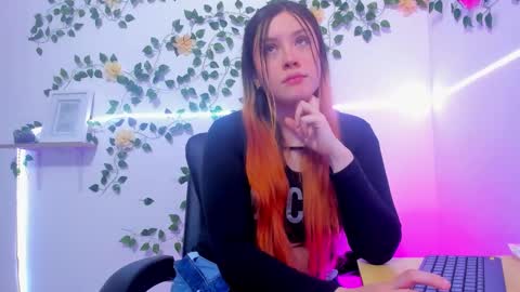 Snapshot of violeta_cutee chatting on 24, 2, 2026 Violeta online show from 24, 2, 2026