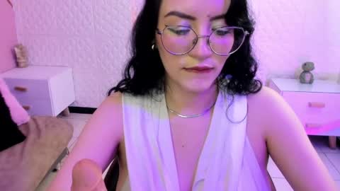     online show from 30, 3, 2026