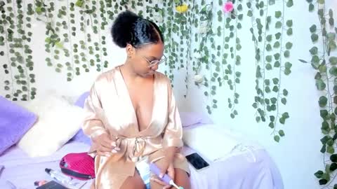 Violeta online show from 4, 2, 2025
