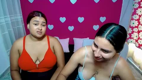 Snapshot of violeta_rouses chatting on 25, 4, 2026 violeta_rouses online show from 25, 4, 2026