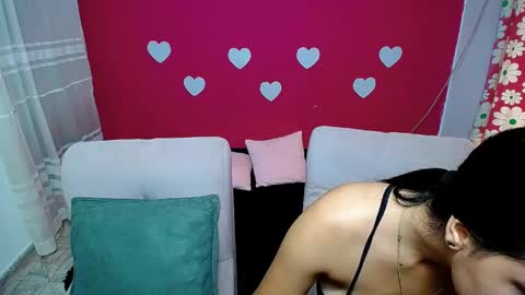 Snapshot of violeta_rouses chatting on 7, 5, 2026 violeta_rouses online show from 7, 5, 2026