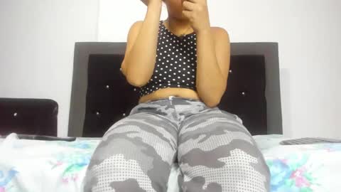 VioletaDums online show from 10, 3, 2025