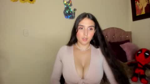 Snapshot of violetalee chatting on 2, 10, 2025 Jimena online show from 2, 10, 2025