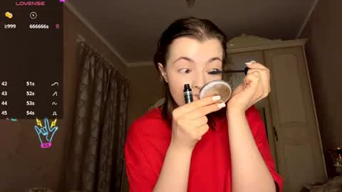 Snapshot of violetamelia chatting on 20, 5, 2026 Eva online show from 20, 5, 2026
