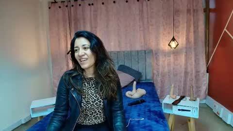 VIOLETA online show from 20, 10, 2025