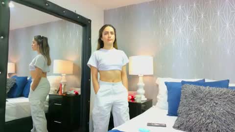 Violet Grace online show from 19, 2, 2026