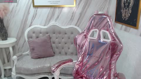 violeth_b online show from 5, 12, 2024