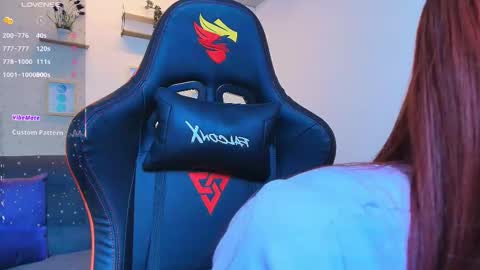 violeth_rosse_ online show from 22, 12, 2025