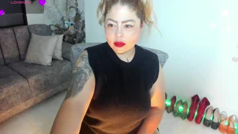 VIOLETA MONTANA online show from 3, 6, 2026