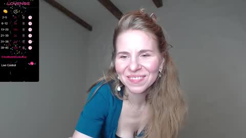 Snapshot of violetplath chatting on 30, 12, 2024 Violet  next stream December 6 online show from 30, 12, 2024
