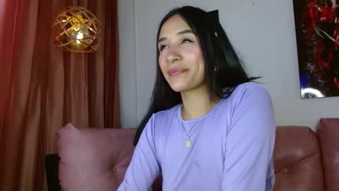 Snapshot of violetsweet_cs chatting on 23, 9, 2025 violetsweet_cs online show from 23, 9, 2025