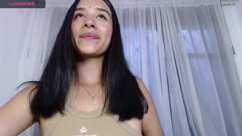 Snapshot of violetsweet_cs chatting on 4, 10, 2025 violetsweet_cs online show from 4, 10, 2025