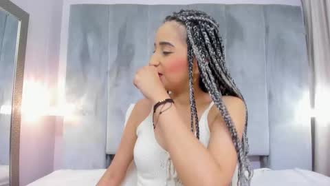 Violett  online show from 31, 10, 2025