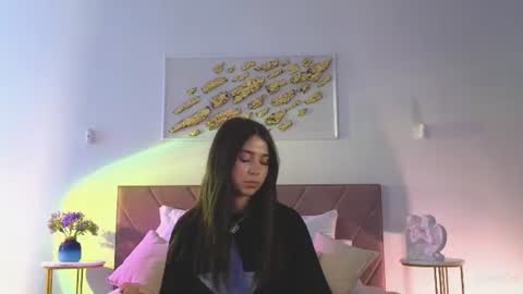 violetta_finch online show from 15, 7, 2026