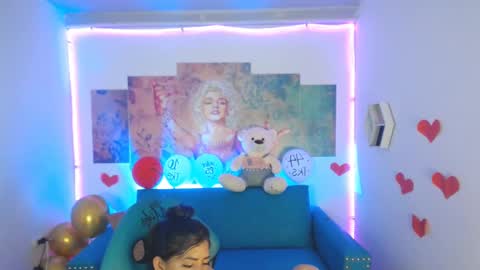 Snapshot of violetta_m_ chatting on 24, 2, 2025 Violeta online show from 24, 2, 2025