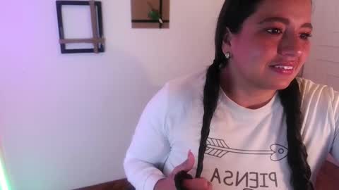 Snapshot of violetta_swan27 chatting on 6, 3, 2025 Violetta Swan online show from 6, 3, 2025