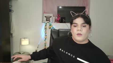 Snapshot of violettacam69 chatting on 2, 2, 2025 violettacam69 online show from 2, 2, 2025