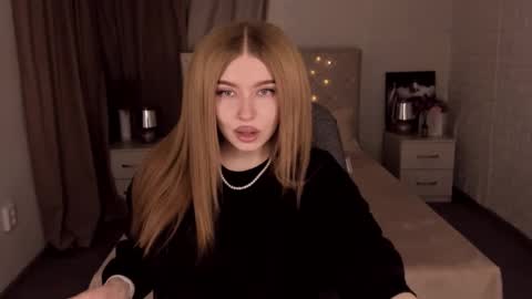 ViolettaOtis online show from 29, 1, 2025