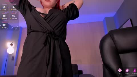 Violett Castel online show from 18, 2, 2025