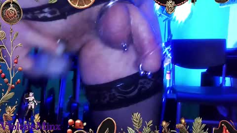 Snapshot of violetteminx chatting on 6, 12, 2024 Violette online show from 6, 12, 2024