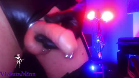 Snapshot of violetteminx chatting on 1, 3, 2025 Violette online show from 1, 3, 2025
