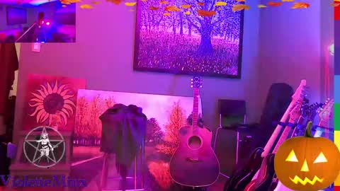 Snapshot of violetteminx chatting on 24, 10, 2025 Violette online show from 24, 10, 2025