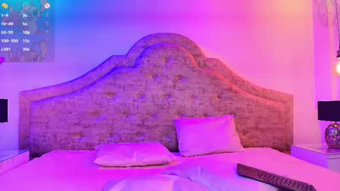 Snapshot of violettenoi chatting on 16, 4, 2026 violettenoi online show from 16, 4, 2026