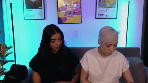 Snapshot of violettgrey_ chatting on 22, 2, 2026 Violet online show from 22, 2, 2026