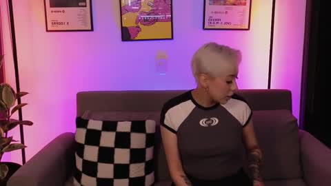 Snapshot of violettgrey_ chatting on 25, 2, 2026 Violet online show from 25, 2, 2026