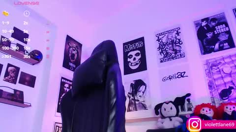 Snapshot of violettlane chatting on 14, 1, 2025 Violeta online show from 14, 1, 2025