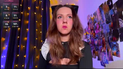 Snapshot of violettmo0n chatting on 1, 3, 2026 Next stream 1522026 400 GMT 3 online show from 1, 3, 2026