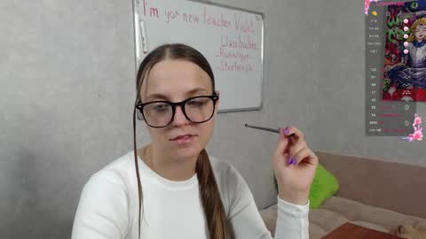 Snapshot of violetwin chatting on 23, 9, 2025 Violet online show from 23, 9, 2025