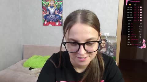 Snapshot of violetwin chatting on 29, 9, 2025 Violet online show from 29, 9, 2025