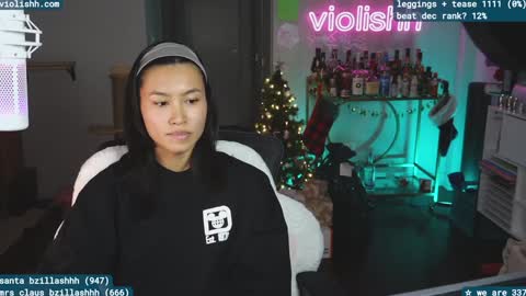 follow me on twitter violishh and ig violishh  online show from 18, 12, 2024