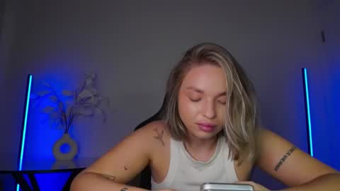 Violla online show from 9, 11, 2025