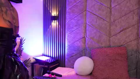 viollettebylyly online show from 17, 7, 2026